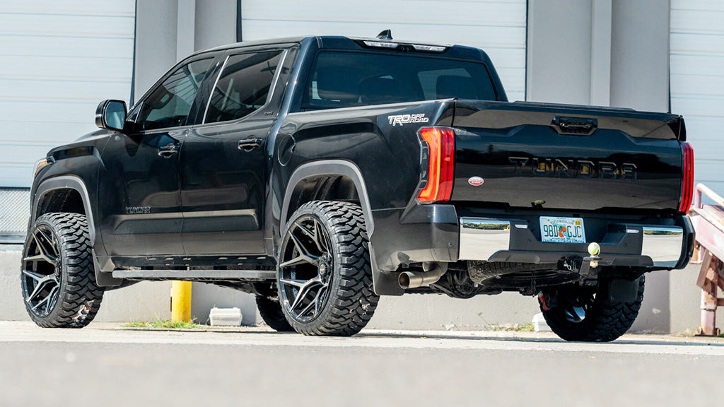 4PLAY 4P06 20x10 5x127 + 5x139.7 -18et Gloss Black Brushed with Tinted Clear Wheel